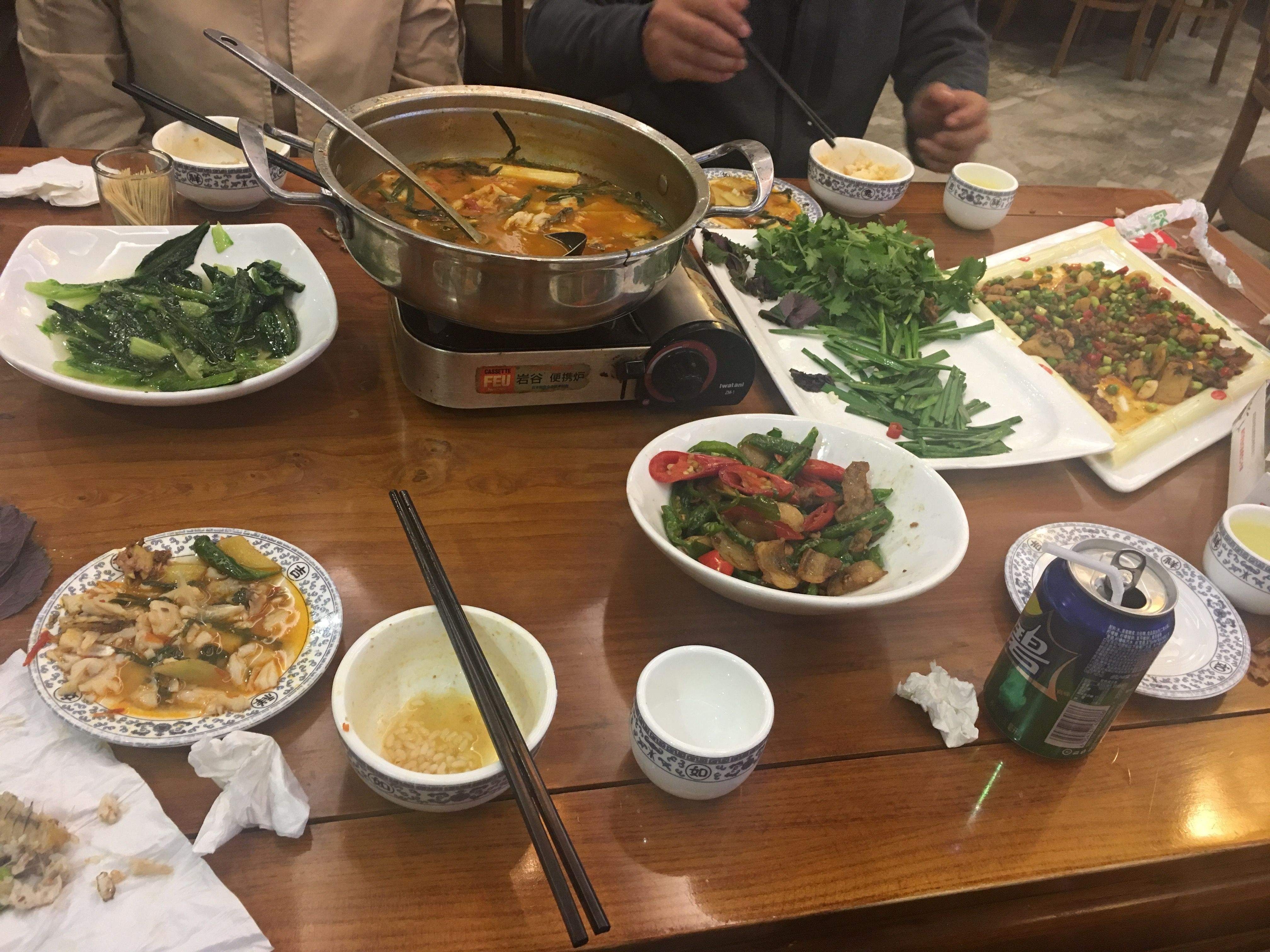 吃饭照片真实照片高清