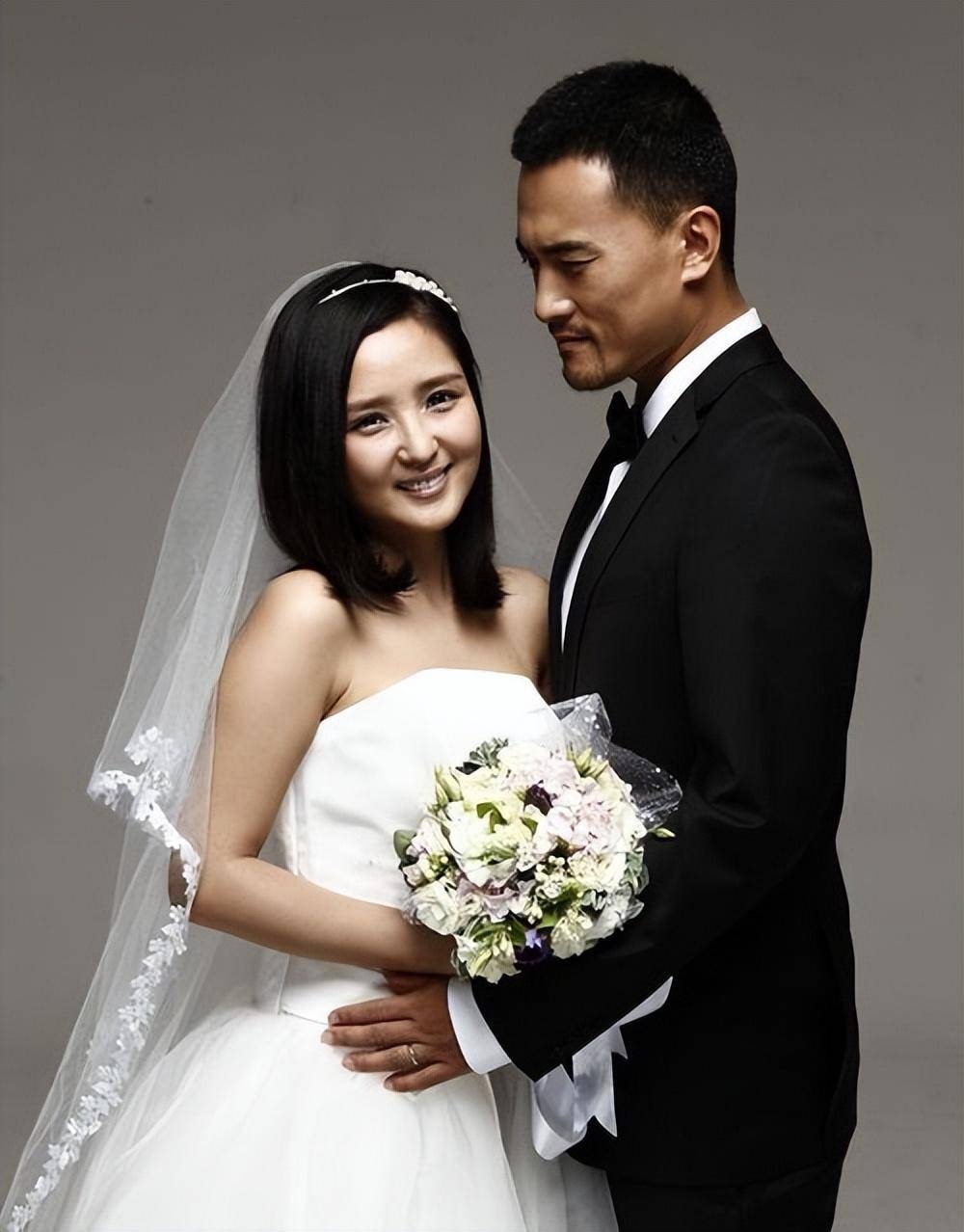 释小龙的妻子