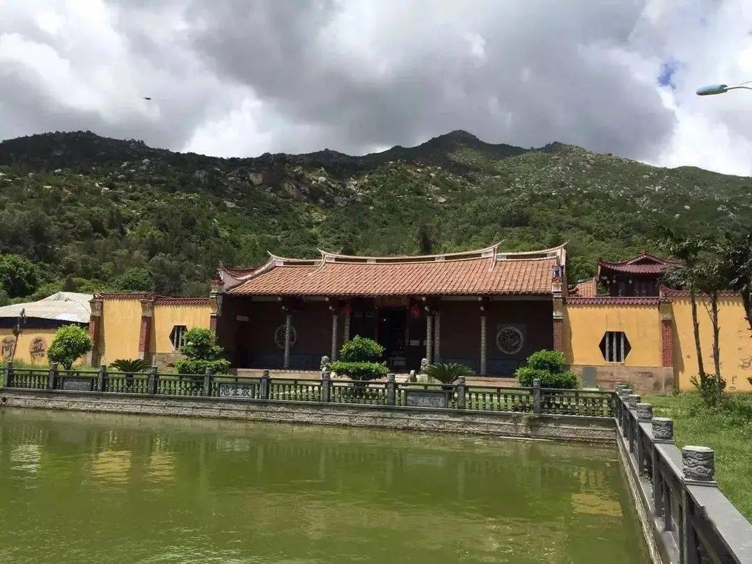 湖美村