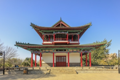 汇波楼