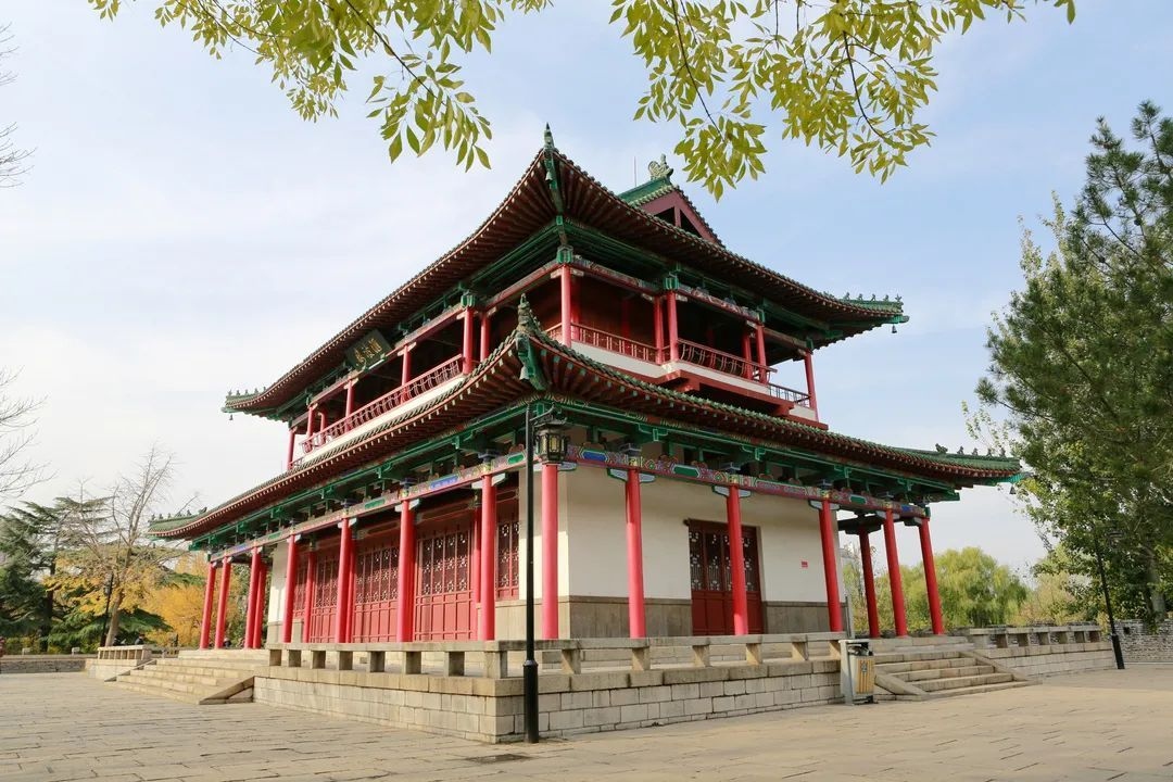 汇波楼