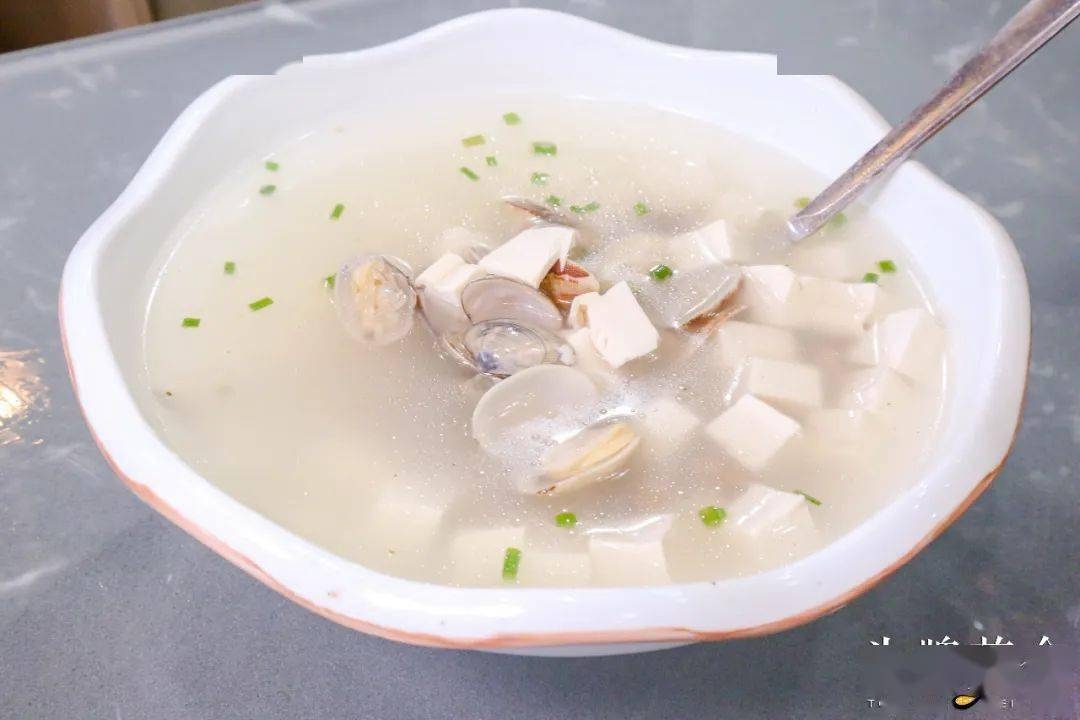 文蛤豆腐汤