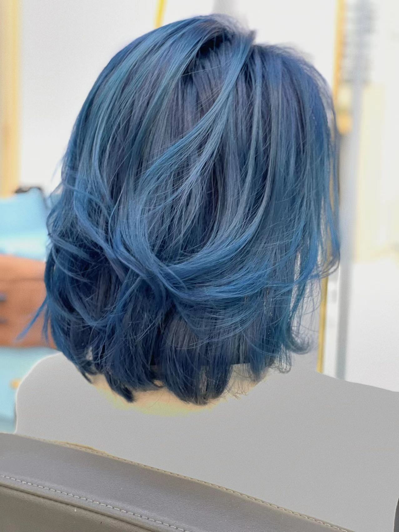 海雾蓝
