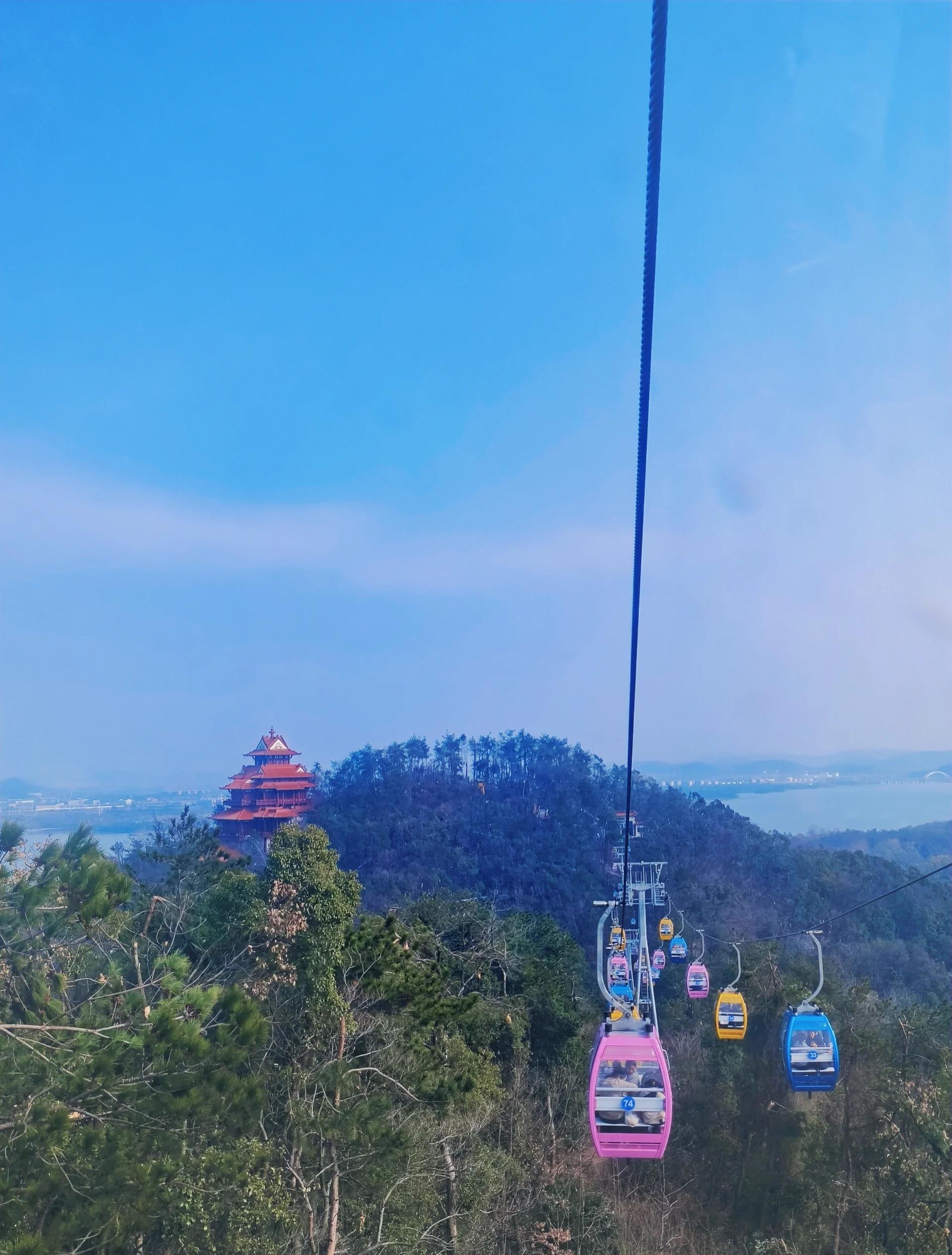 东湖磨山索道上下站点