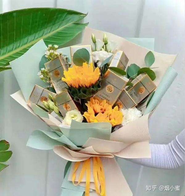 七夕创意被年轻人玩坏了的香烟花束 香烟花束包装图片大全
