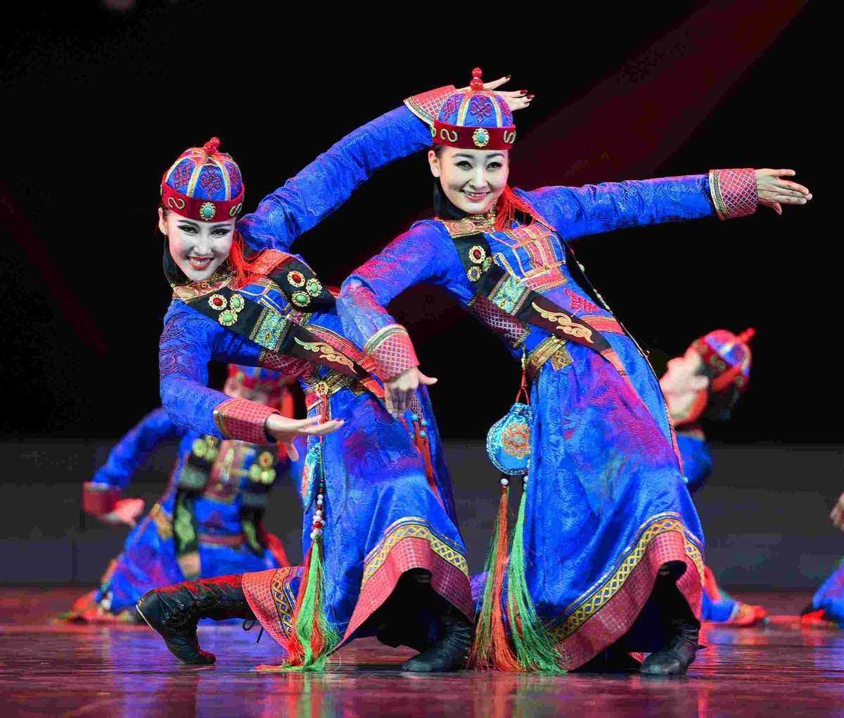 内蒙古获140余个舞蹈奖项 展蒙族舞蹈创作表演实力 - Powered by Discuz!